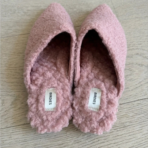 Birdies the Lark Pink Faux Shearling Slides, 7.5 - Picture 6 of 6